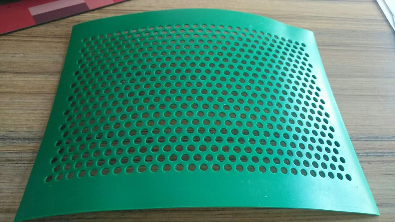 青海多孔塑料板